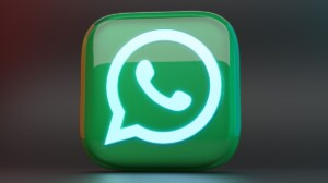 WhatsApp to Soon Allow Users to Customize Chat Bubble Colors